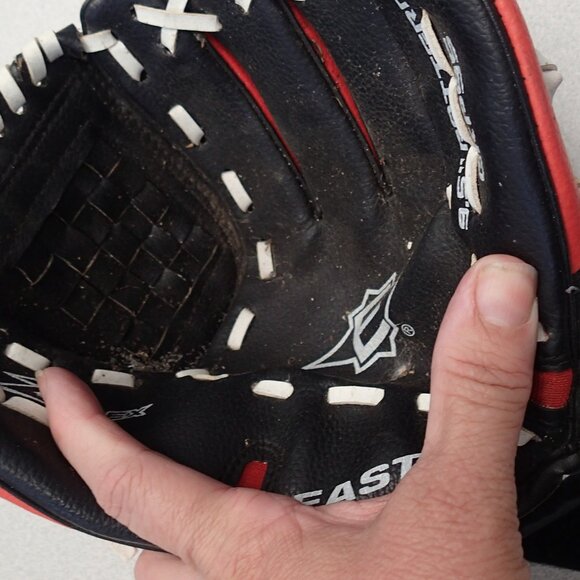 Easton 9.5" Pattern gKp9S Glove - Picture 5 of 6